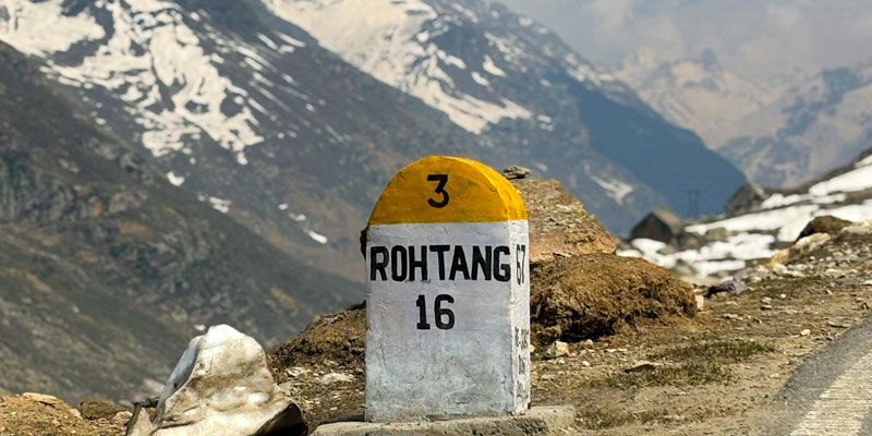 road to rohtang pass